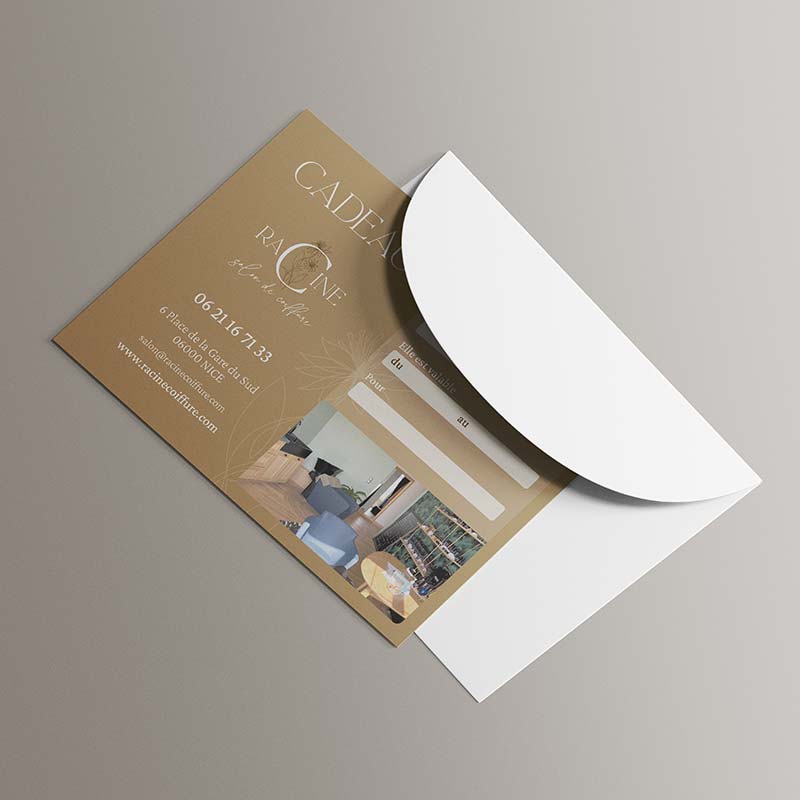 Carte cadeau et invitation dans l'identité de marque - Nantes
