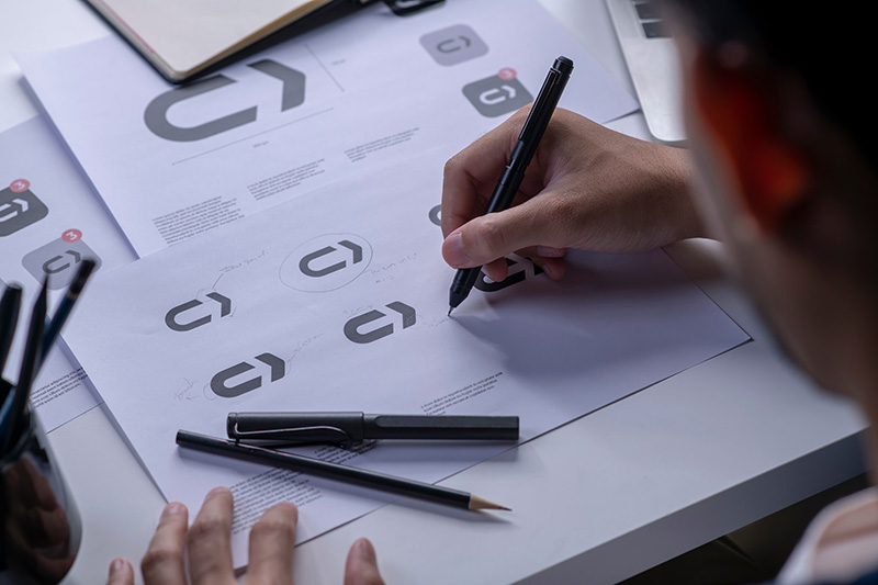 Création de logo professionnel pour entreprise à Nantes