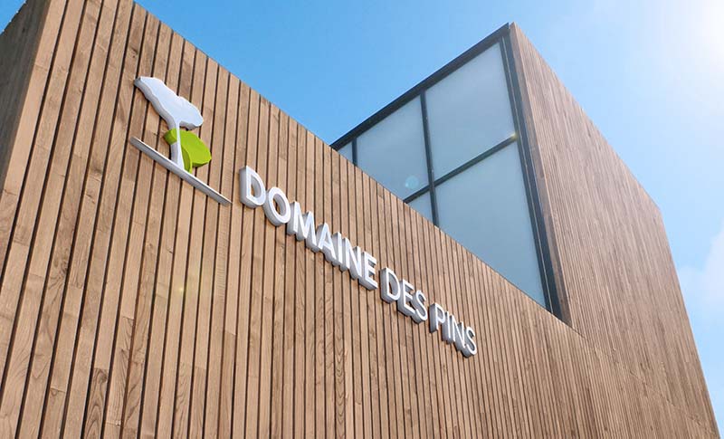 Lettres boitier pour enseigne de facade d'entreprise a Nantes