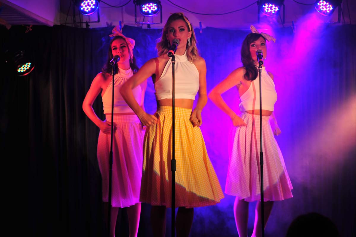 Reportage photo lors d'une soirée concert au camping