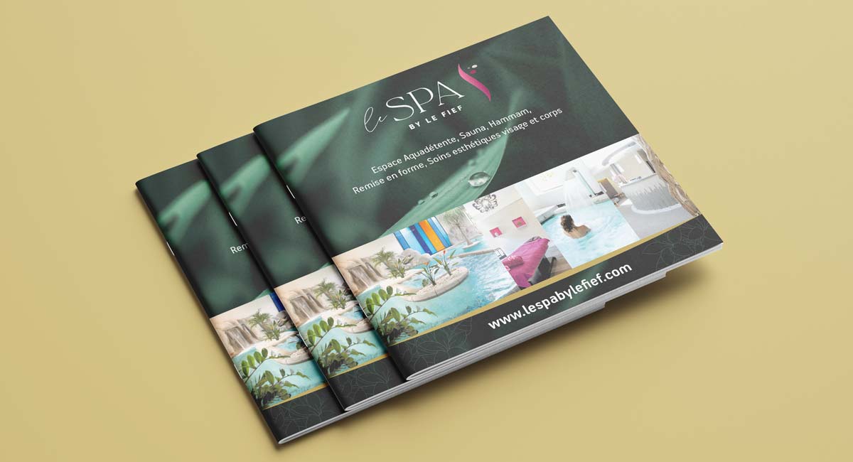 Brochure pour un spa réalisée par l'gence de communication Koro Marketing