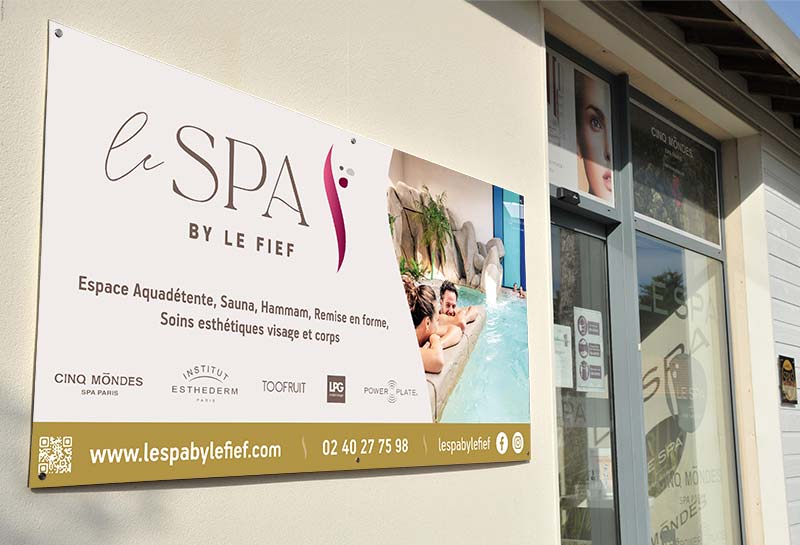 Enseigne extérieure réalisée par Koro Marketing à Nantes