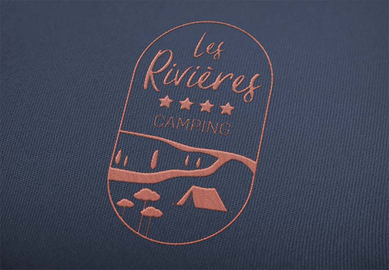 T-shirt avec logo brodé du camping Les Rivières